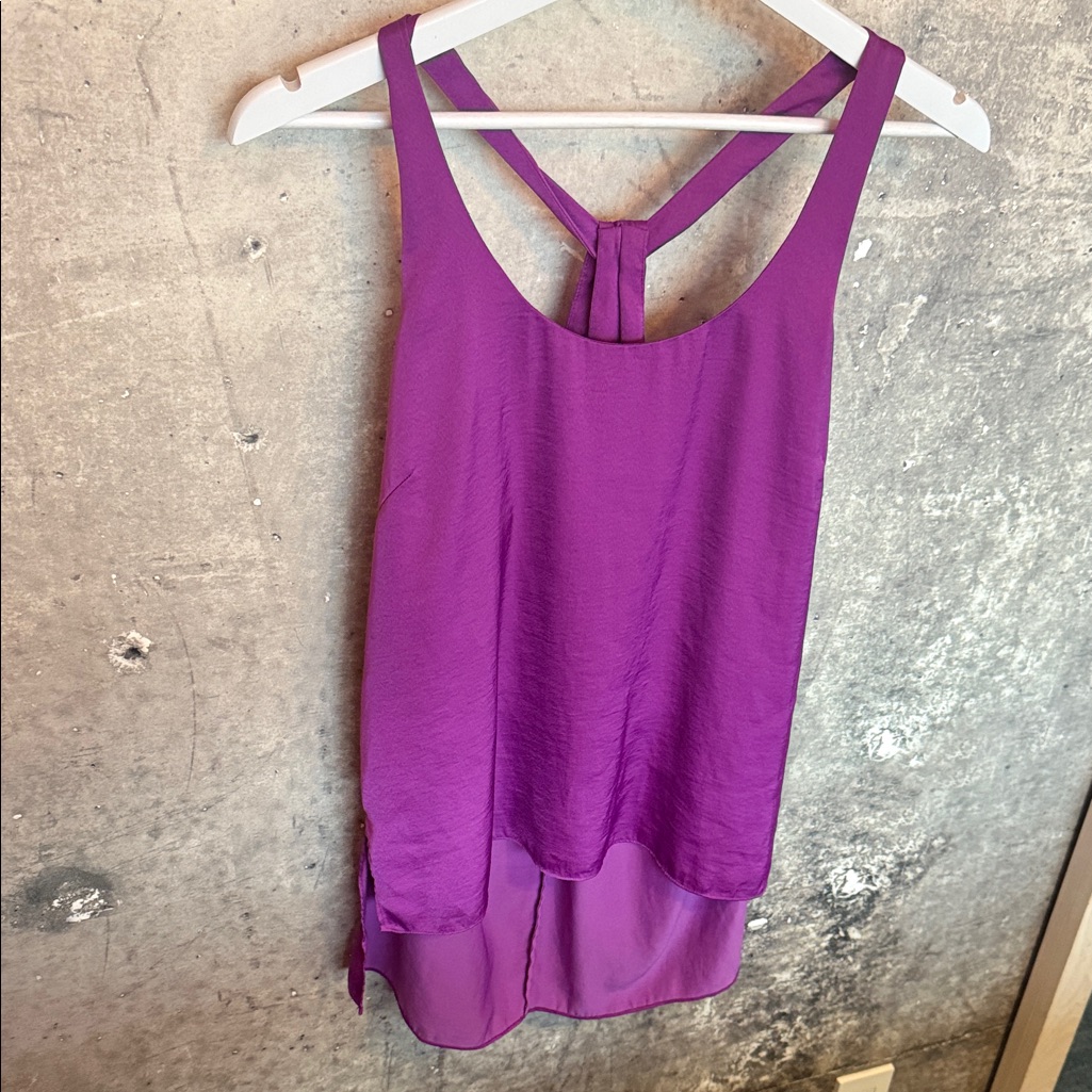 Bcbg Magenta Pink Edita Twist Back High-Low Tank In Size Small
